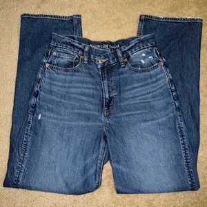 AE Curvy 90s Straight Jean